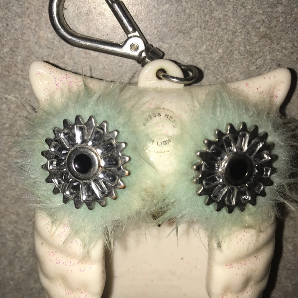Bath and body works hand sanitizer holders - Picture 5 of 5